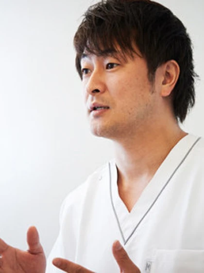 院長 歯学博士 上村 祐希の写真