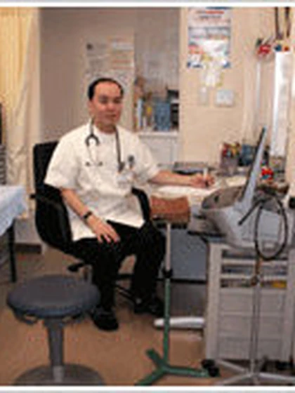 院長 医学博士 今西 亮の写真