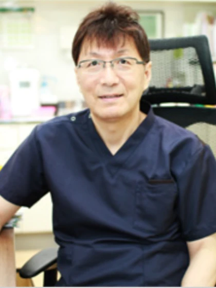 院長 萱澤 比呂志の写真