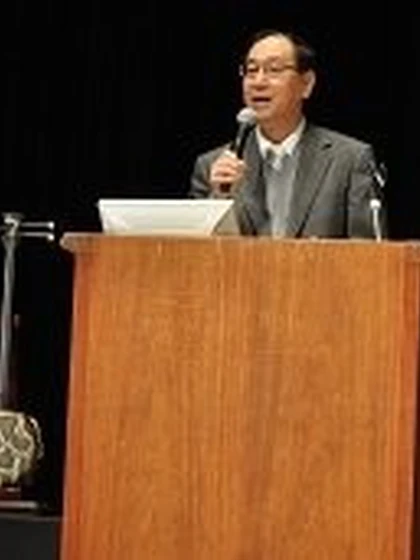 医師 宮里 好一の写真