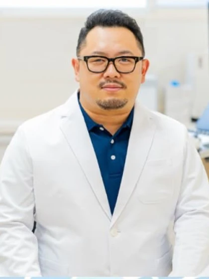 院長 医学博士 中澤 佑介の写真