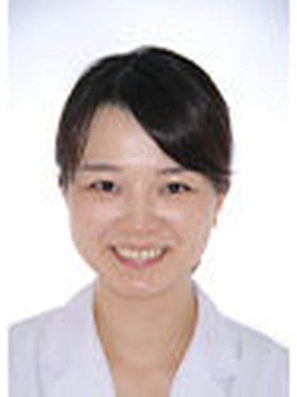 院長 歯学博士 高宮 留美子の写真