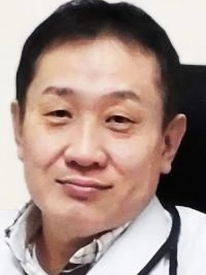 院長 金銅 伸彦の写真