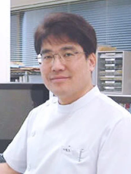 院長 医学博士 鷲澤 秀俊の写真