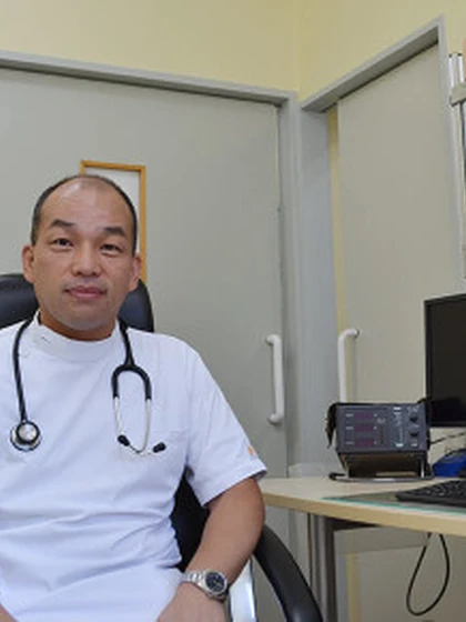院長 医学博士 上杉 毅彦の写真