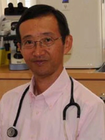 院長 医学博士 半井 孝幸の写真