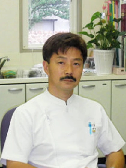 院長 冨安 忠雄の写真