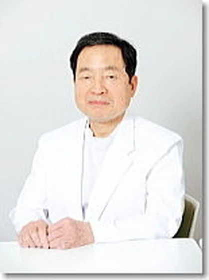 医師 飛田 忠之の写真