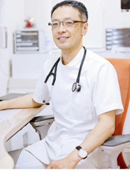 院長 医学博士 都野 晋一の写真
