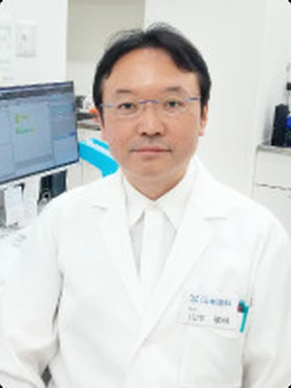 院長 医学博士 眼科専門医 指導医 山本 康明の写真