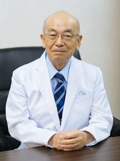 院長 山本 晴康の写真