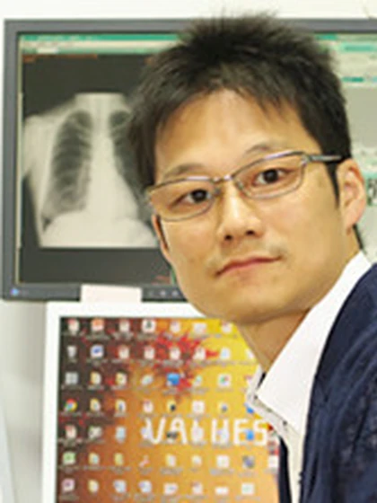 院長 医学博士 久保 裕司の写真