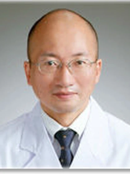 院長 医学博士 矢島 寿広の写真