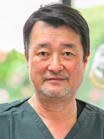 理事長 横山 高久の写真