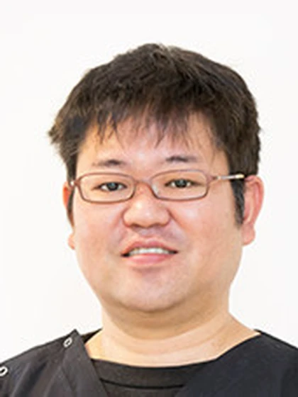 院長 歯学博士 平良 幸治の写真