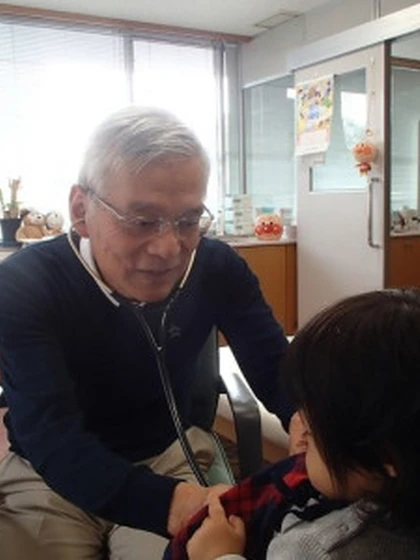 院長 医学博士 吉本 賢良の写真