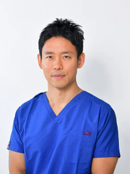 院長 安達 英一の写真