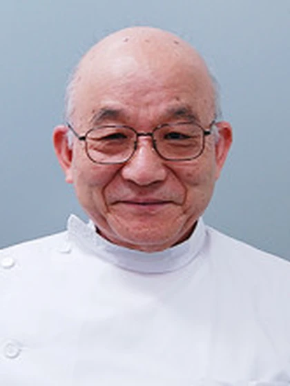 院長 医学博士 裵 柄球の写真