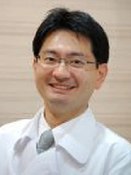 院長 歯学博士 村本 健の写真