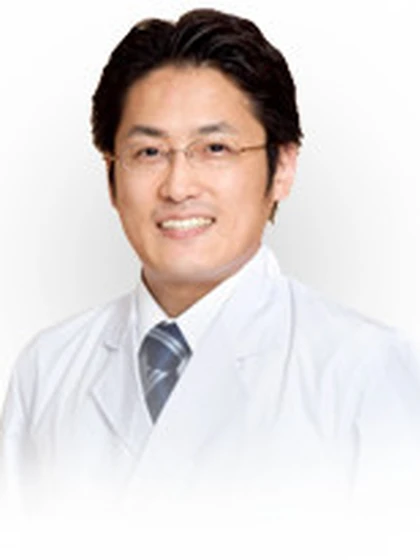 医師 新藤 靖二郎の写真