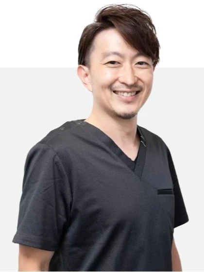 院長 歯学博士 下元 拓哉の写真