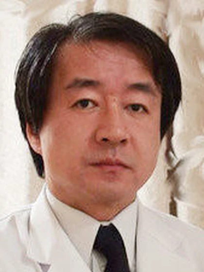 院長 医学博士 善積 秀幸の写真