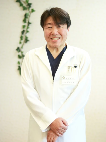 院長 病院長 服部 光爾の写真
