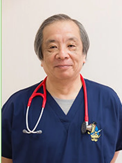 院長 露木 和光の写真