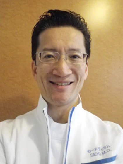 院長 医学博士 関 敬弘の写真