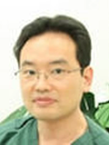 院長 結城 和央の写真