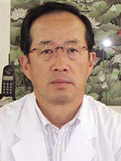 院長 医学博士 朴 茂男の写真