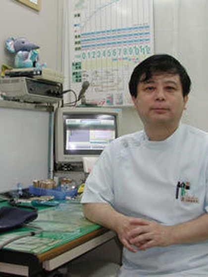 院長 辺野喜 英夫の写真