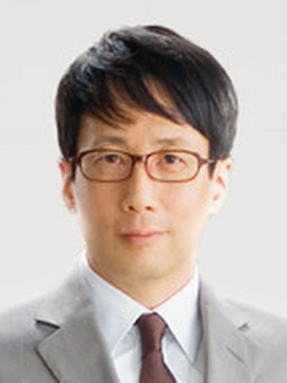 院長 歯学博士 渡辺 洋一の写真