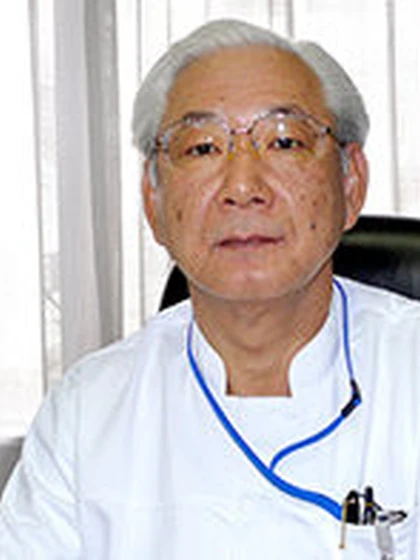 院長 鈴木 知信の写真
