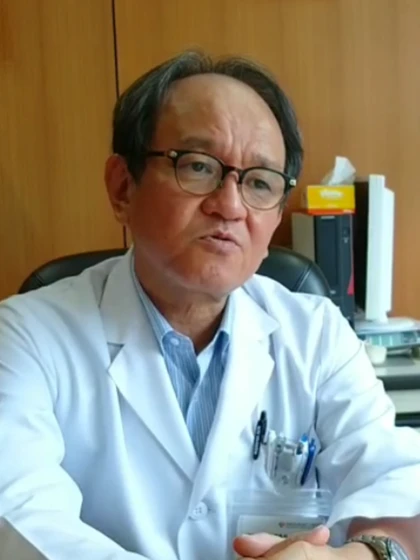理事長 井上 直人の写真