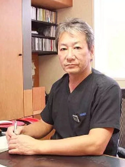院長 院長 右田 博文の写真