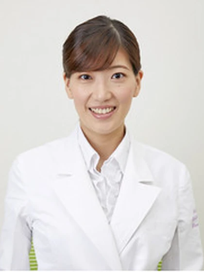 院長 三間 桃子の写真