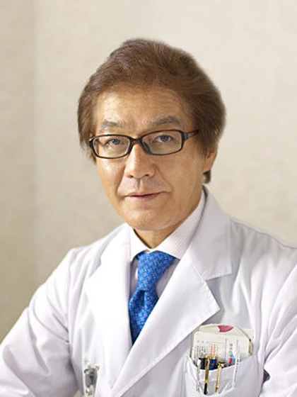 院長 医学博士 上林 政司の写真