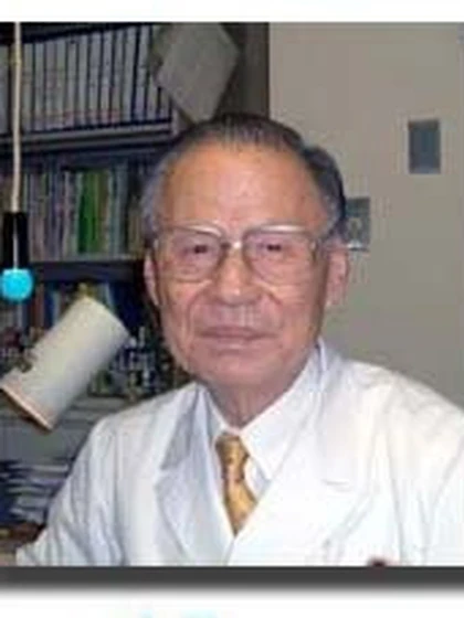 会長/医学博士 渡辺 好政の写真