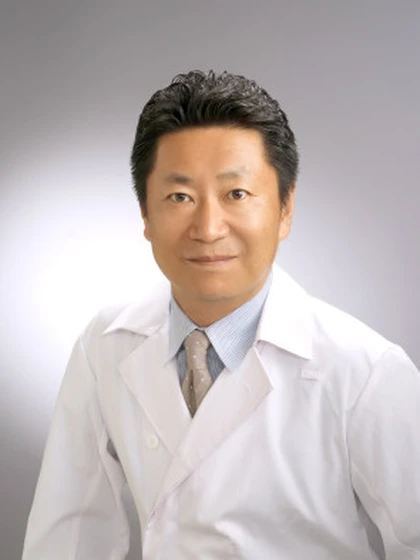 院長 理事長 川端 秀男の写真