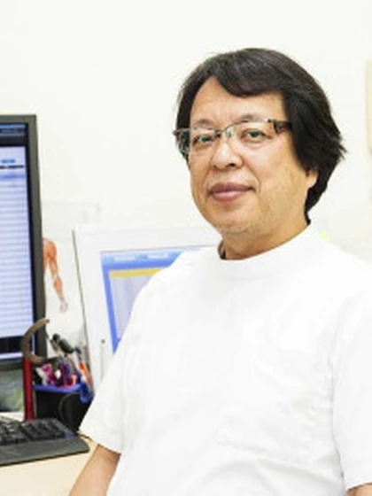 院長 医学博士 松井 英司の写真