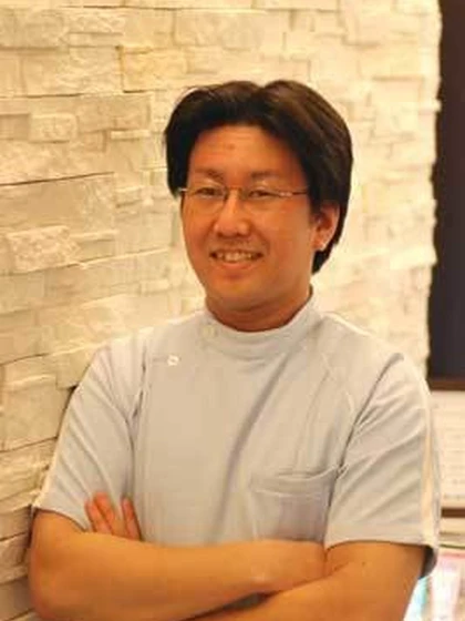 院長 歯学博士 三谷 英稔の写真