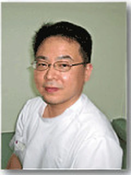 院長 医学博士 中川 千明の写真