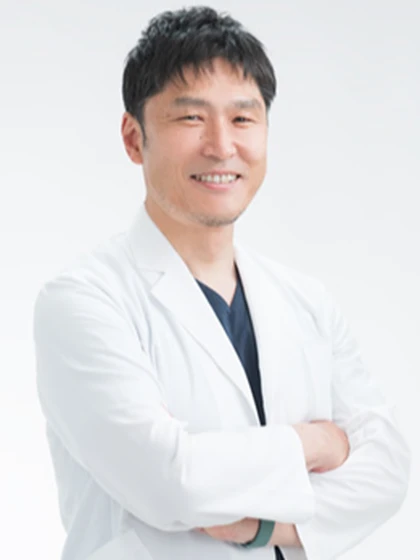 院長 医学博士 早稲田 明生の写真