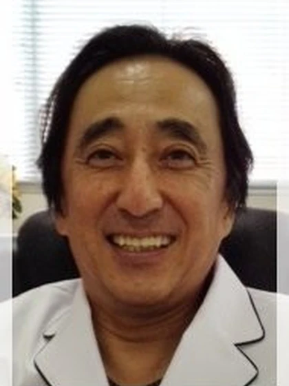 院長 安松 英夫の写真