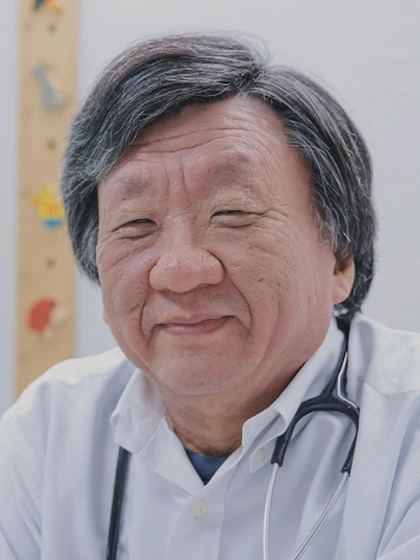 院長 院長 カール・チェーの写真