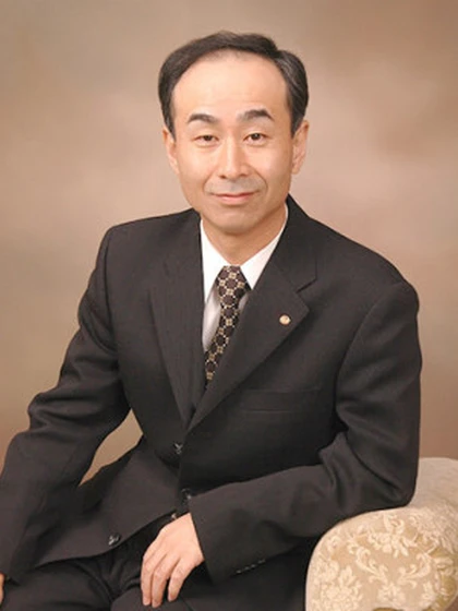 院長 室木 俊美の写真