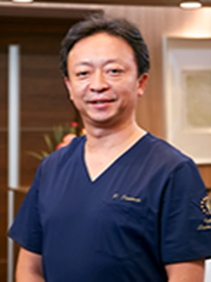 院長 医学博士 種元 智洋の写真
