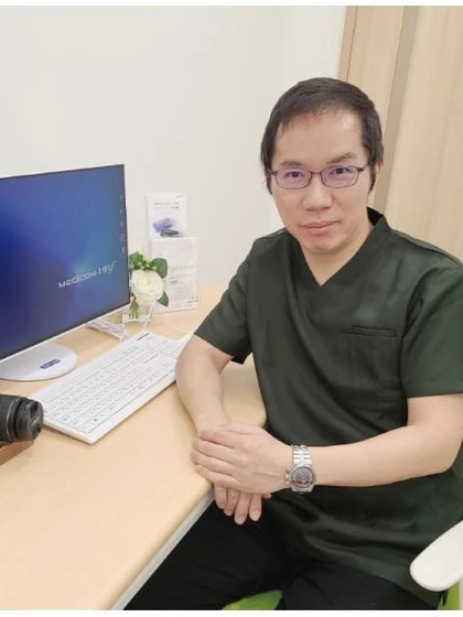 院長 医学博士 當内 竜馬の写真
