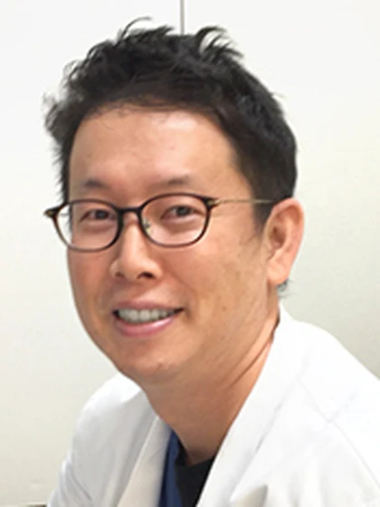 院長 医学博士 西本 英明の写真